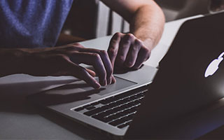 24岁巴西新神锋15轮11球！他竟从工地踢到英超，正与哈兰德争金靴